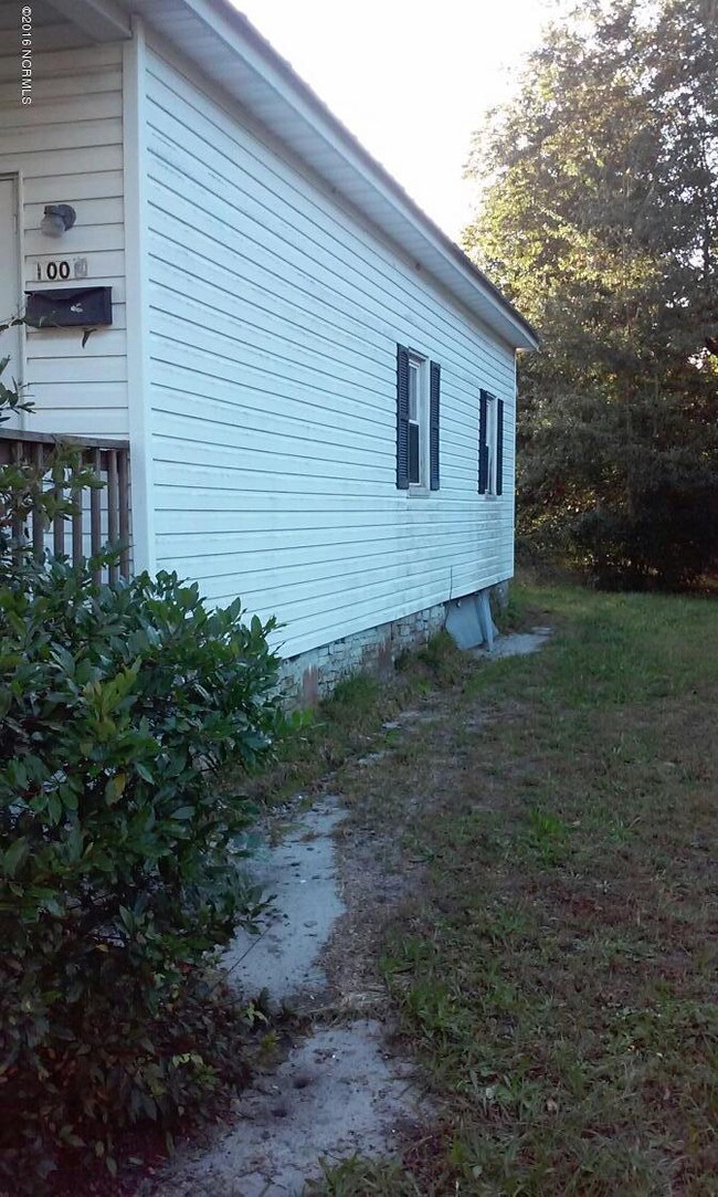 1017161730b_resized