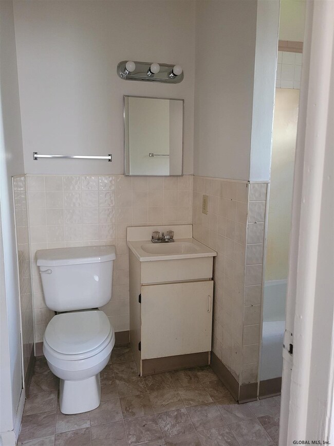 66 Watervliet Ave unit Fl 1, Albany, NY 12206 - photo 7