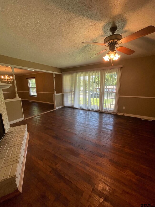 1105 1105 Wilma, Tyler, TX 75701 - photo 5