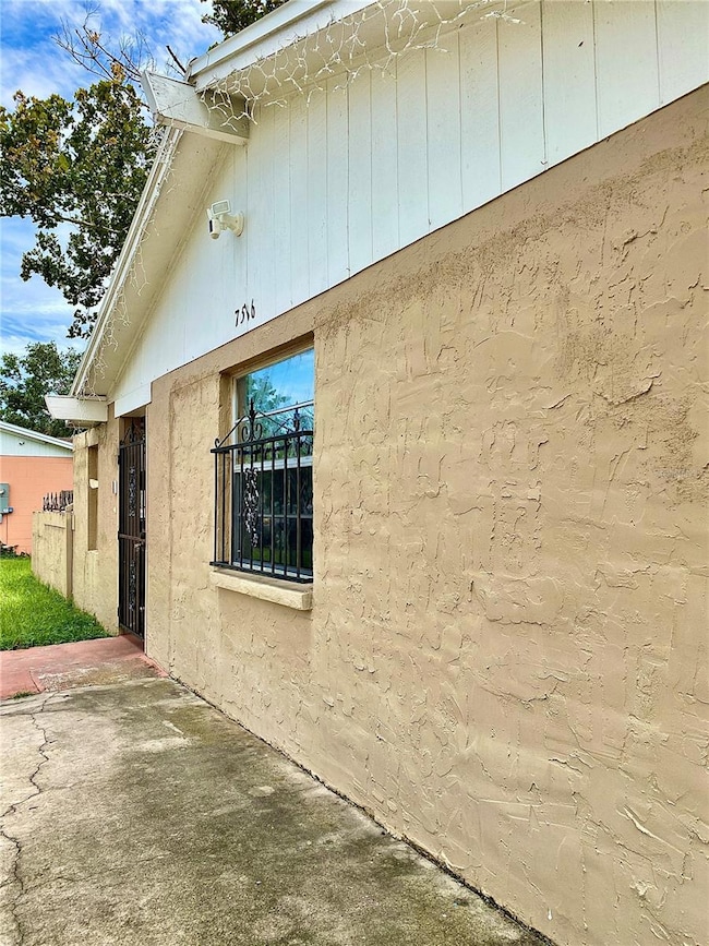 7516 Brookhaven Ct, Tampa, FL 33634 - photo 4