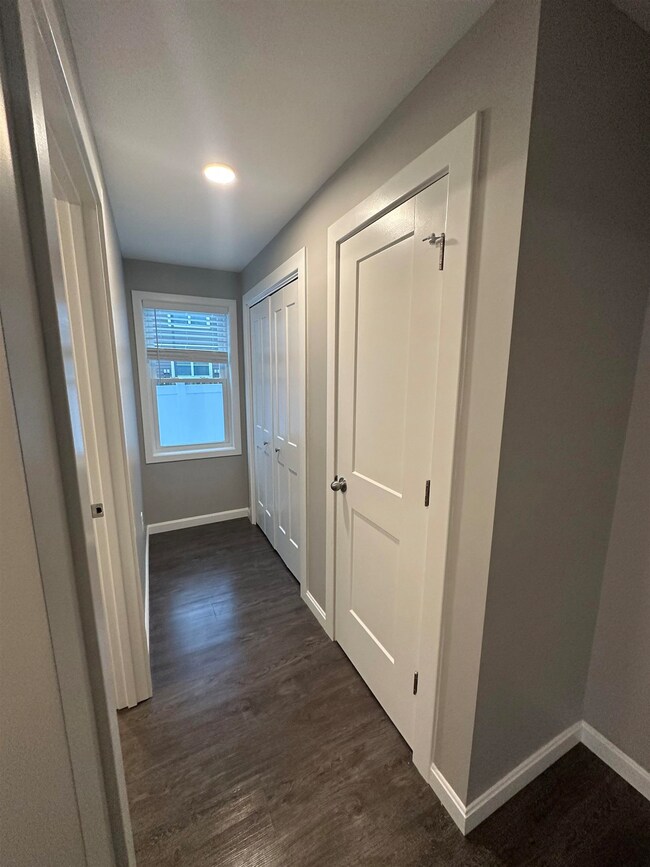 10 Monarch Way unit 101, Portsmouth, NH 03801 - photo 5