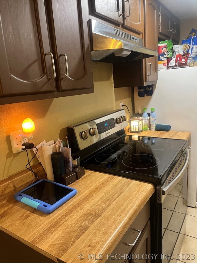 3111 S 211th East Ave, Broken Arrow, OK 74014 - photo 7