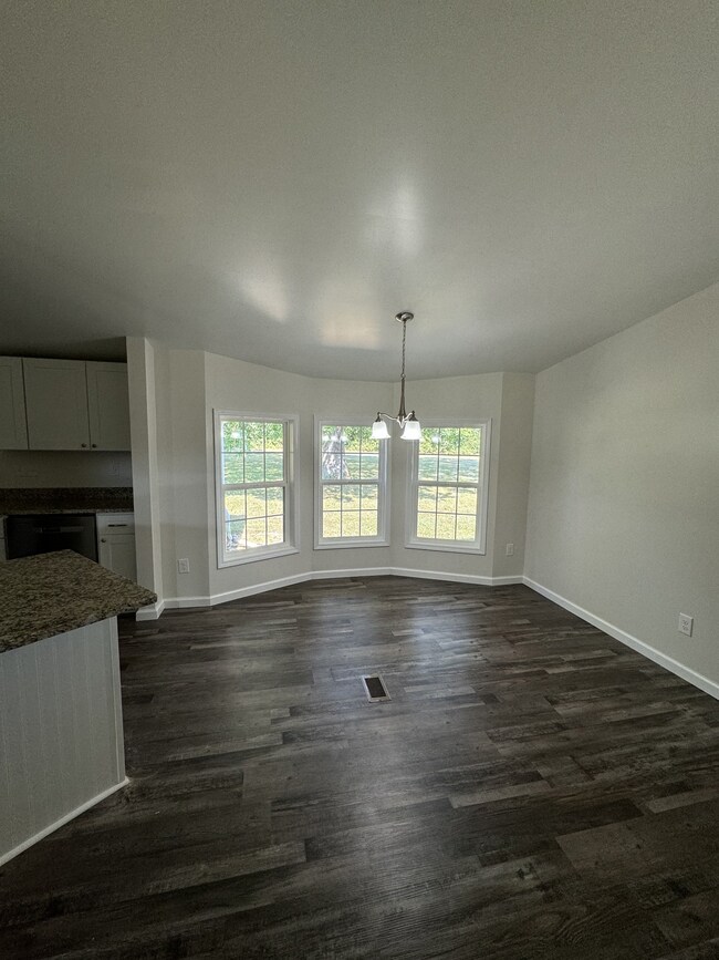 496 Knight Campground Rd, Shelbyville, TN 37160 - photo 7