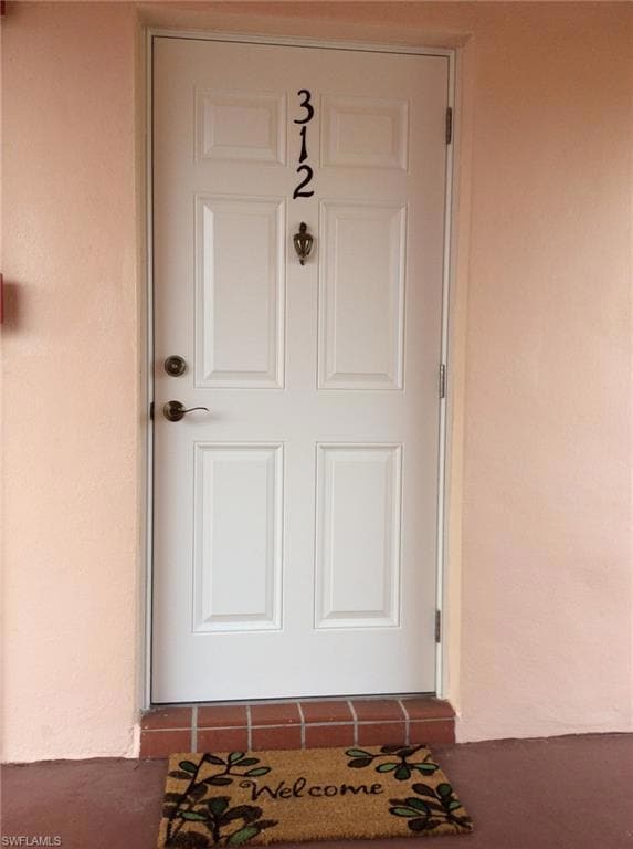170 Turtle Lake Ct unit 312, Naples, FL 34105 - photo 2