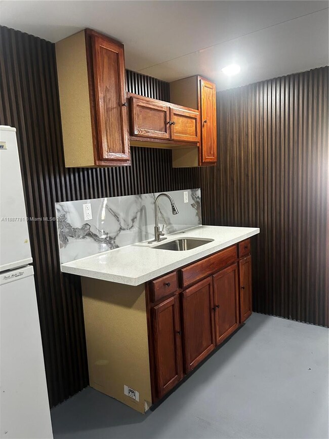 4510 SW 38th St unit 2, West Park, FL 33023 - photo 5