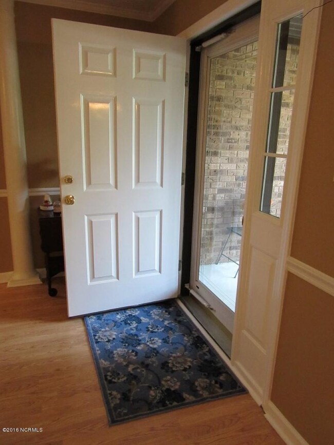 2-Foyer
