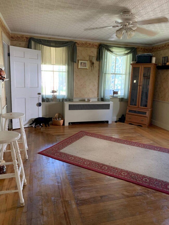 7 dining room