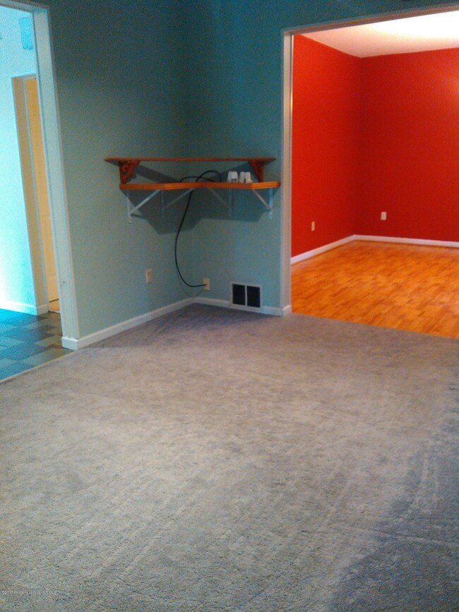 1621 Pine St, Scranton, PA 18510 - photo 7