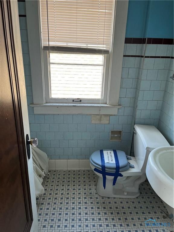 2133 Dana St, Toledo, OH 43609 - photo 5