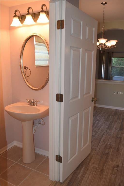 1053 Andrew Aviles Cir, Tampa, FL 33619 - photo 5