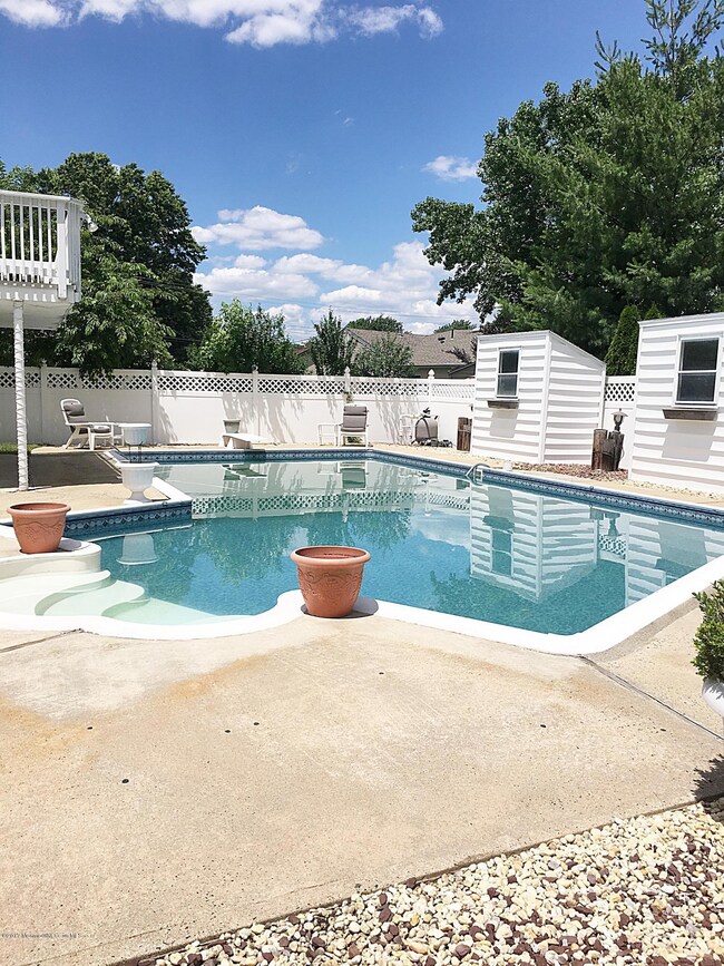 81 Virginia Ave, Hazlet, NJ 07730 - photo 2