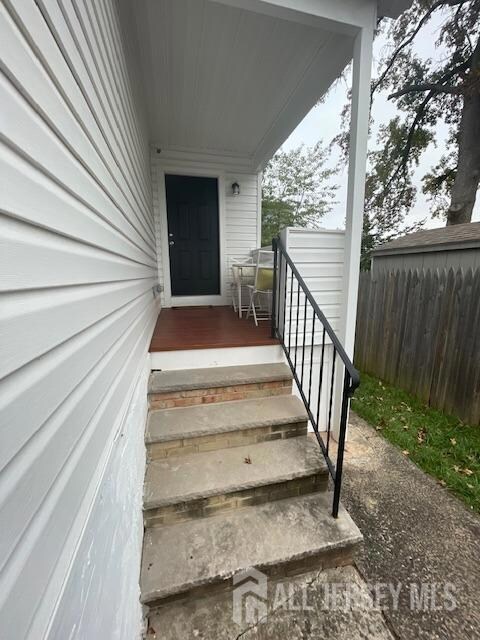 138 Schoder Ave unit B, Woodbridge, NJ 07095 - photo 4