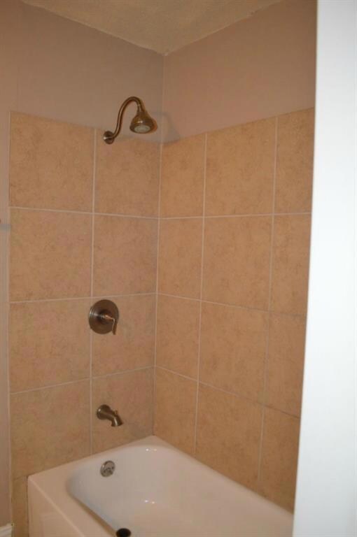 2777 Russell Dr, Marrero, LA 70072 - photo 5