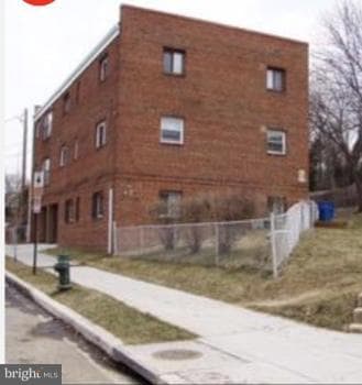 450 Xenia St SE unit 2, Washington, DC 20032 - photo 2