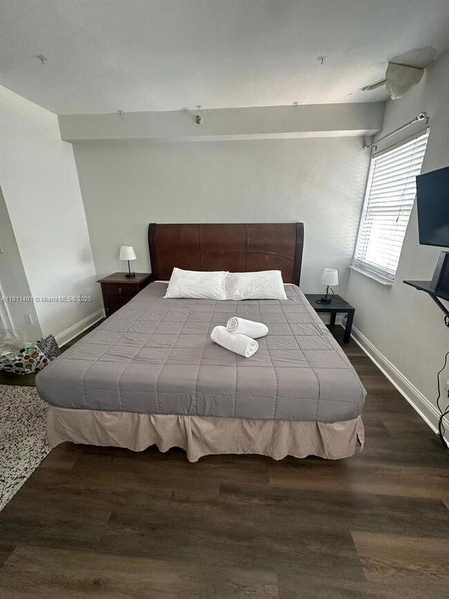 3801 Indian Creek Dr unit 301, Miami Beach, FL 33140 - photo 4