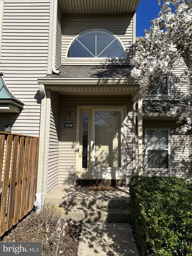 3306 Waltham Ct unit 204, Yardley, PA 19067 - photo 2