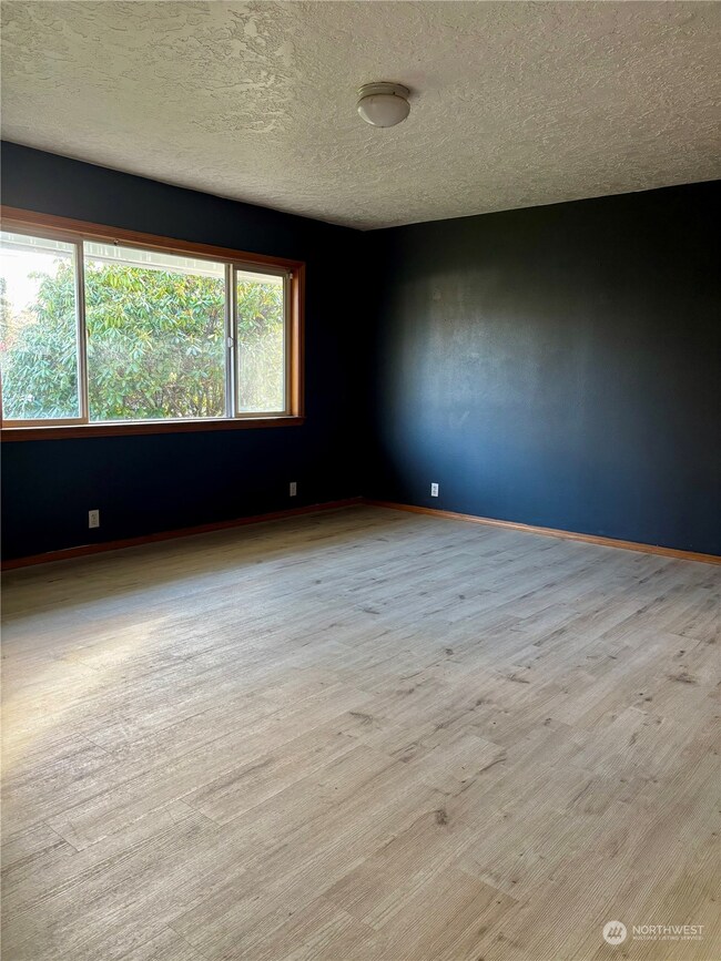 711 S Rock St, Centralia, WA 98531 - photo 3