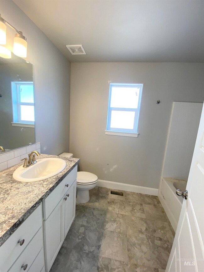 2413 Great Basin Way, Burley, ID 83318 - photo 7