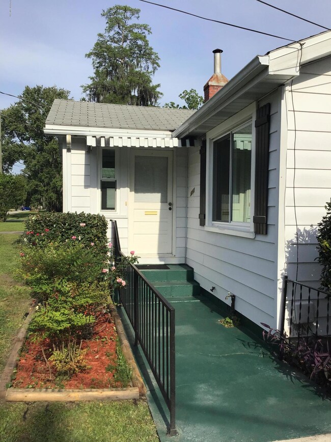 5212 Colonial Ave, Jacksonville, FL 32210 - photo 5