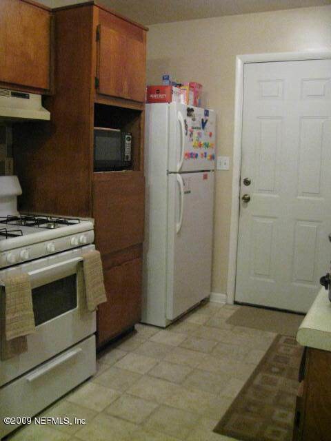 10566 Dodd Rd, Jacksonville, FL 32218 - photo 4