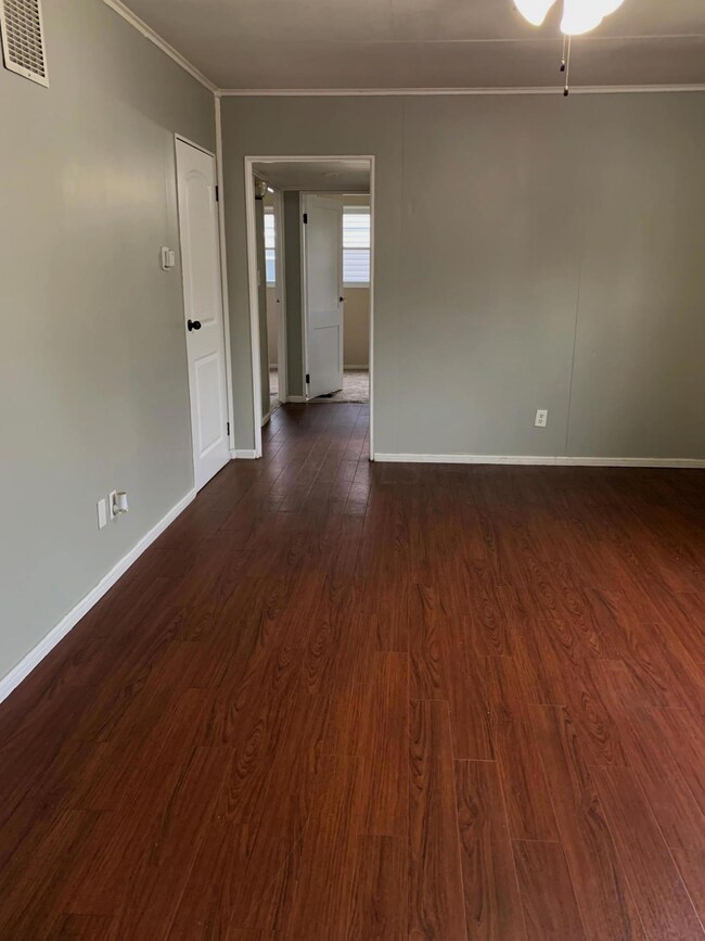 Living room to hallway