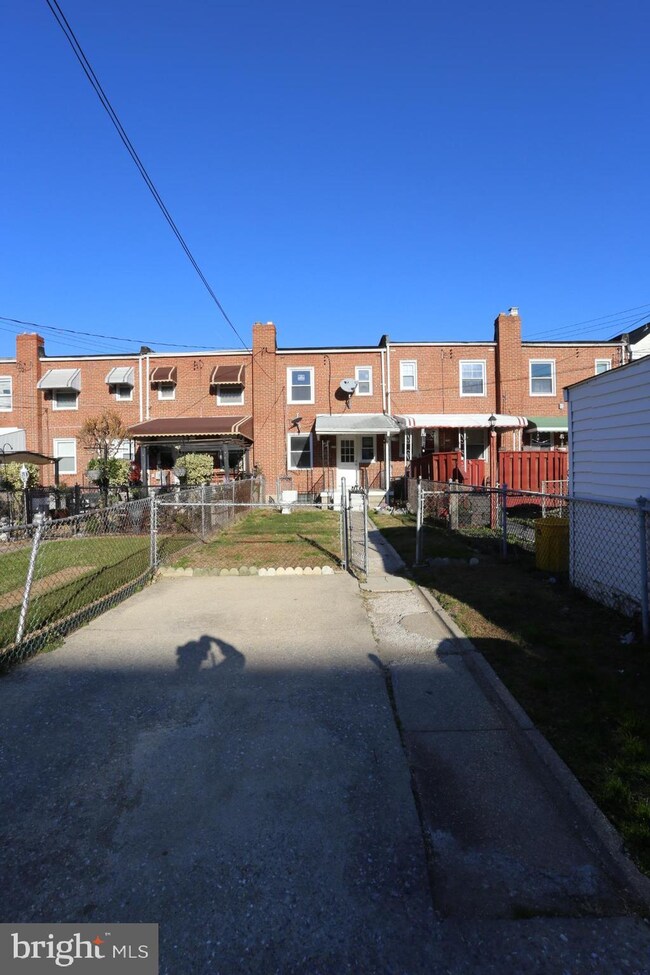 4025 Balfern Ave, Baltimore, MD 21213 - photo 3