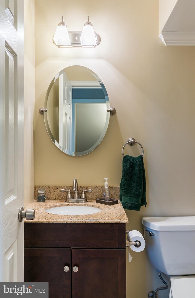 4612 Twinbrook Rd, Fairfax, VA 22032 - photo 5