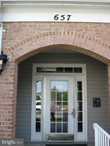 657 Burtons Cove Way, Annapolis, MD 21401 - photo 3