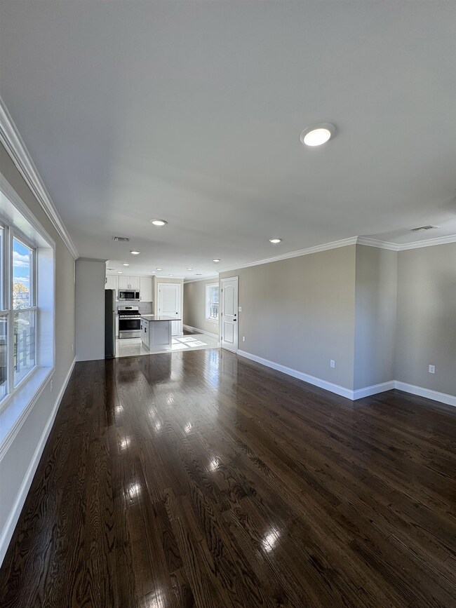 515 Walnut St, Elizabeth, NJ 07201 - photo 7