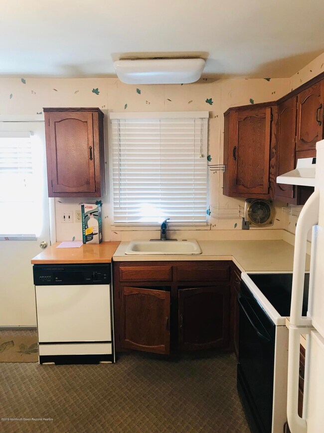 48A Columbus Blvd, Whiting, NJ 08759 - photo 4