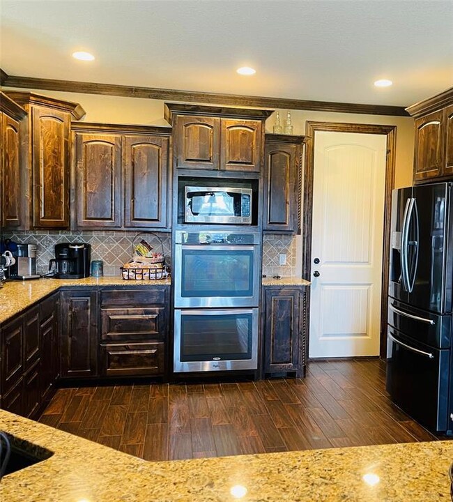 2977 Knob Rd, Springtown, TX 76082 - photo 5