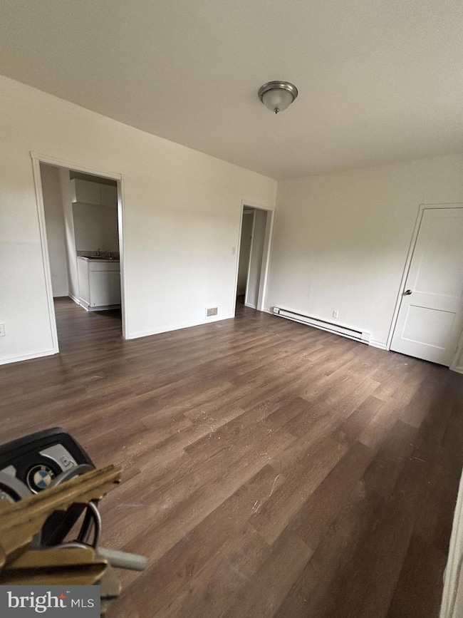 611 Maude Ave, Brooklyn, MD 21225 - photo 3