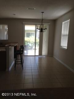 8866 Inlet Bluff Dr, Jacksonville, FL 32216 - photo 5