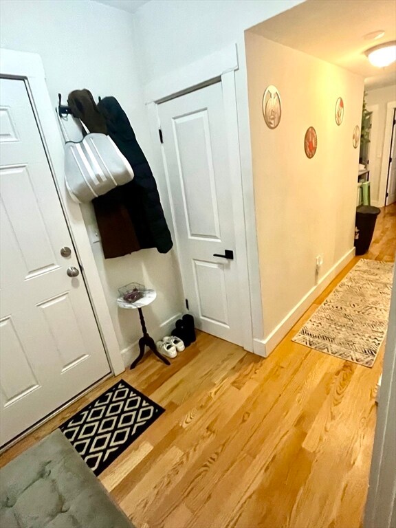 13 Margaret St unit 1, Boston, MA 02113 - photo 3