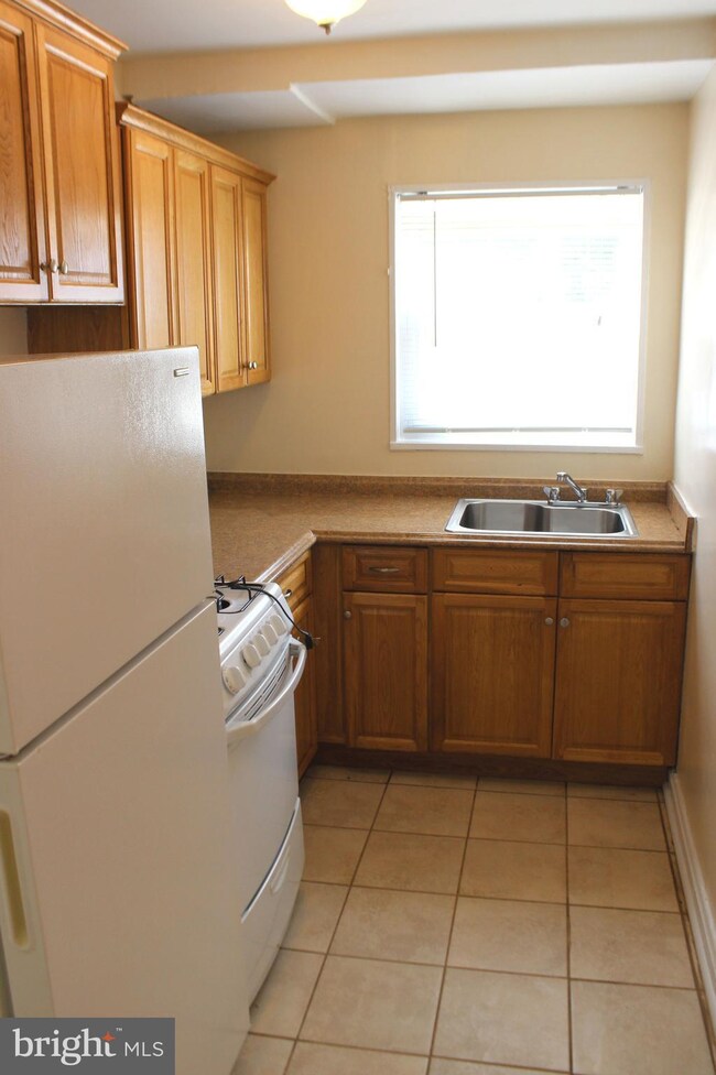 2243 Huntington Ave unit 103, Alexandria, VA 22303 - photo 5