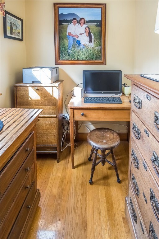 17 Barden Ln, Warren, RI 02885 - photo 7