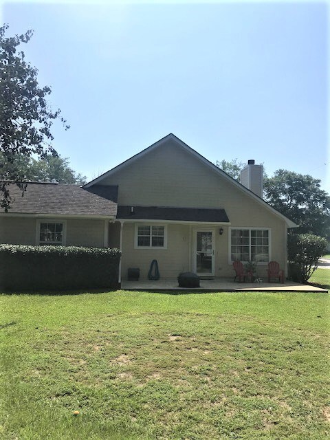 3116 Oak Springs Dr, Eufaula, AL 36027 - photo 4