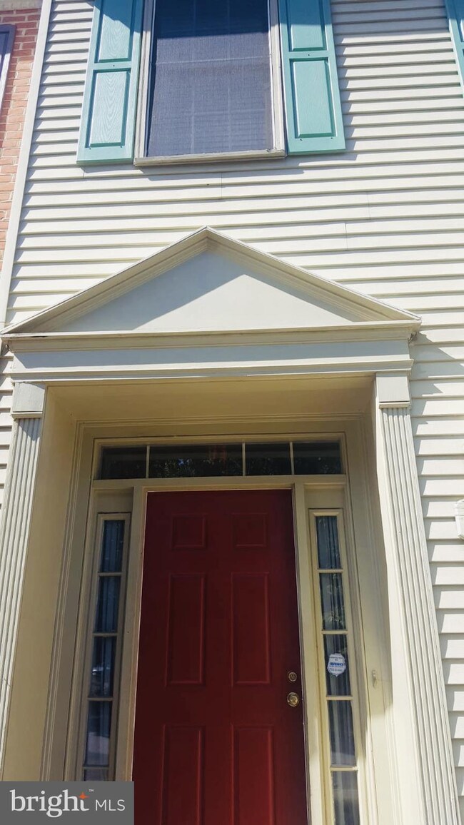 7906 Quill Point Dr, Bowie, MD 20720 - photo 2