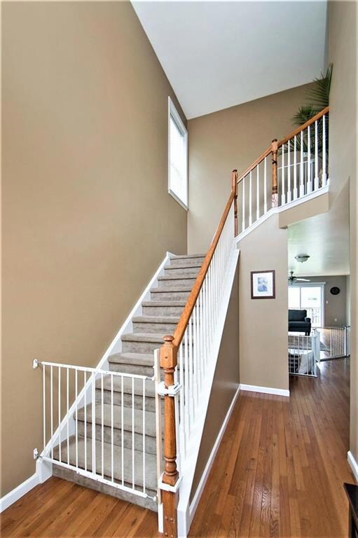 825 Fieldstone Trail, Easton, PA 18040 - photo 6