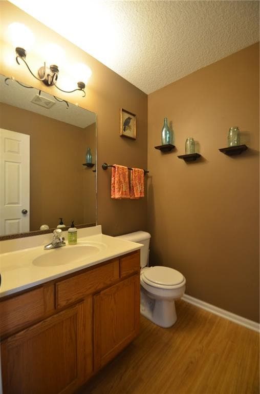 2519 E Marion St, Des Moines, IA 50320 - photo 7