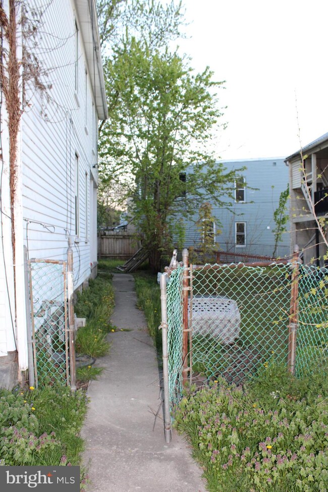 205 Spring St, Cumberland, MD 21502 - photo 5