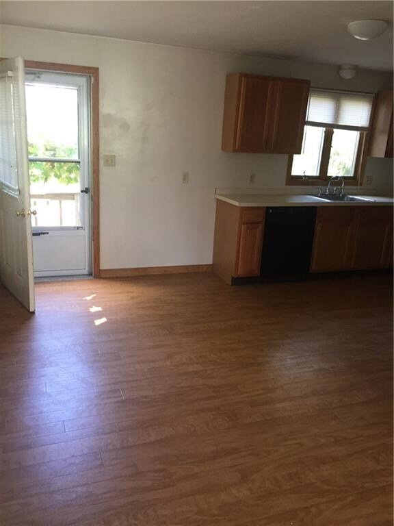 664 Charles St, Fall River, MA 02724 - photo 3