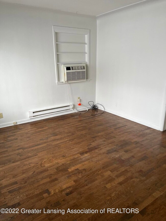 839 & 841 Mel Ave, Lansing, MI 48911 - photo 4