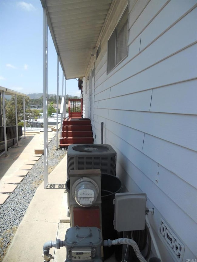 955 Howard Ave unit 40, Escondido, CA 92029 - photo 7