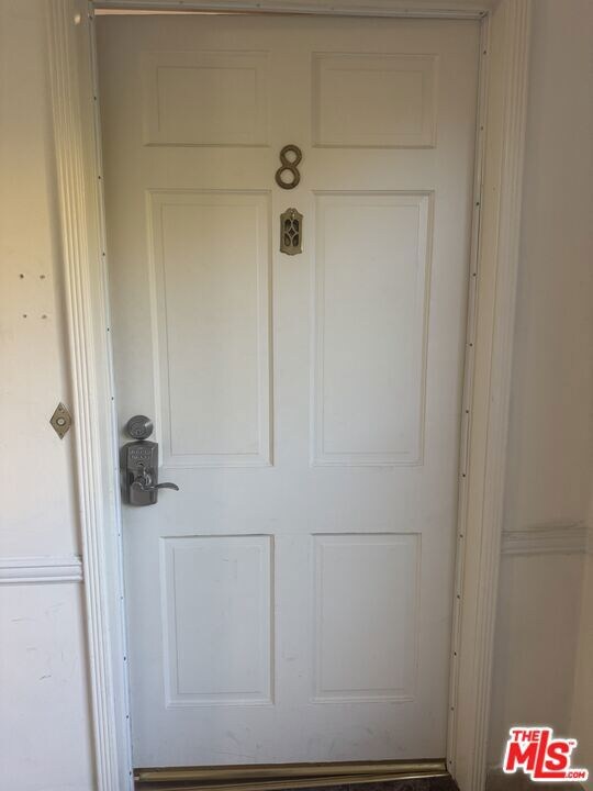 133 S Crescent Dr unit 10, Beverly Hills, CA 90212 - photo 6