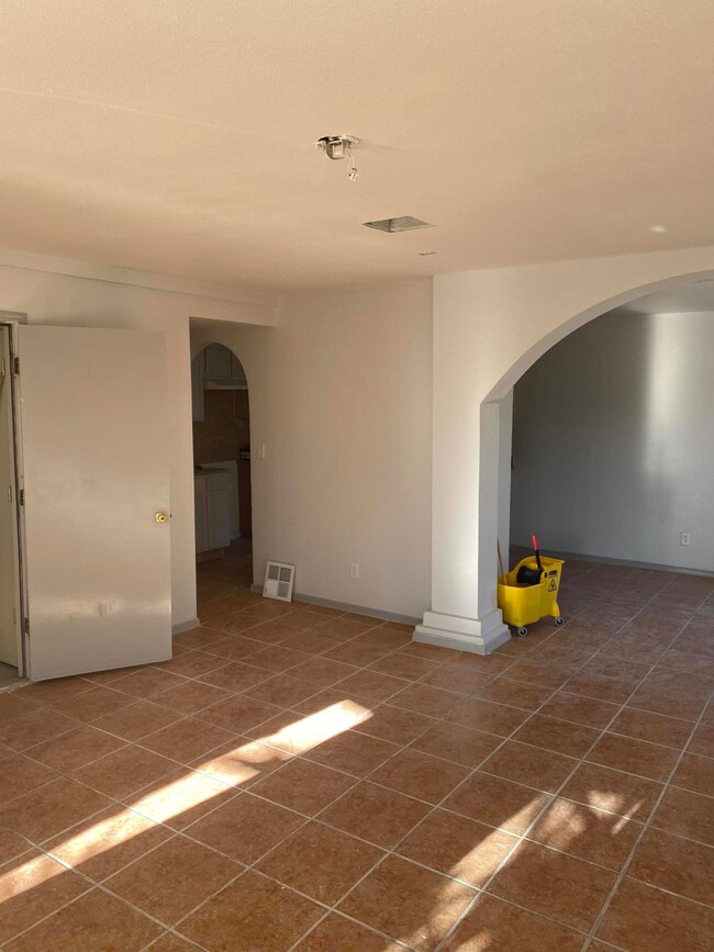 14281 Desert Stone Dr, Horizon City, TX 79928 - photo 5