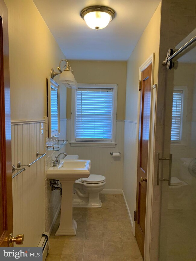 1609 Clearview Rd, Lansdale, PA 19446 - photo 7