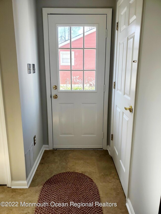 319 New Rd, Monmouth Junction, NJ 08852 - photo 7