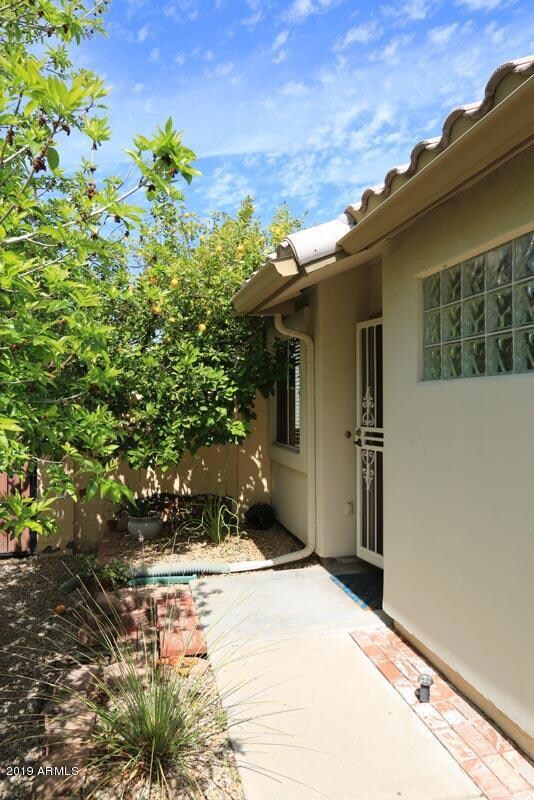 8118 N 10th Place, Phoenix, AZ 85020 - photo 3