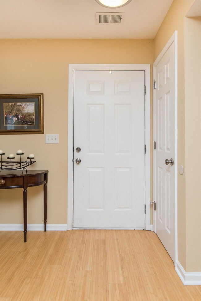 105 Greenway Blvd, Frankfort, KY 40601 - photo 2